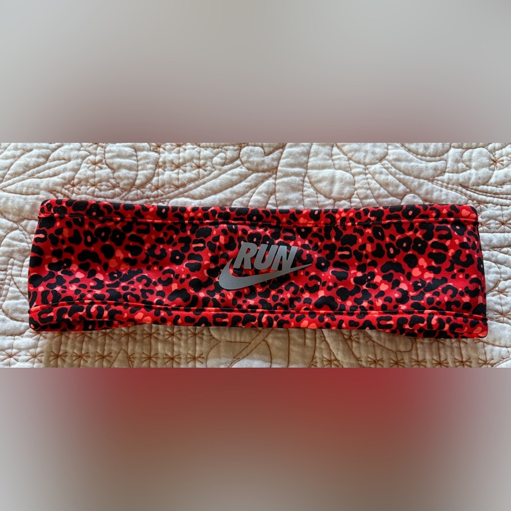 Nike Women's Dri-Fit Red and Black Leopard Sport Headband